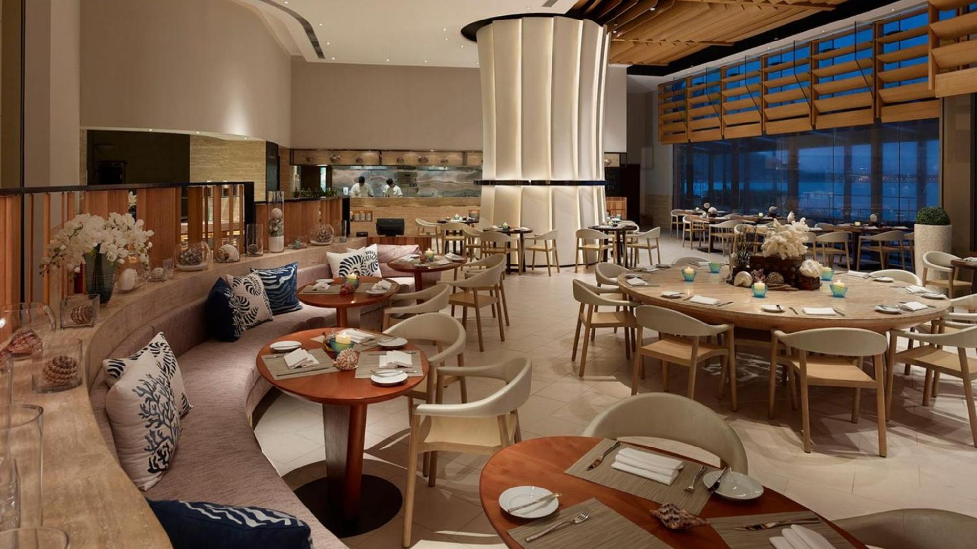 Auberge Discovery Bay Hong Kong Exterior photo