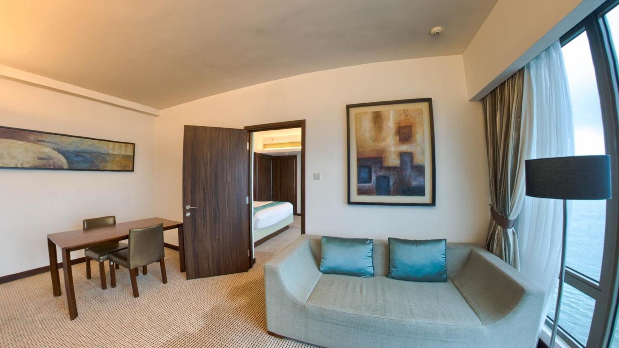 Auberge Discovery Bay Hong Kong Exterior photo